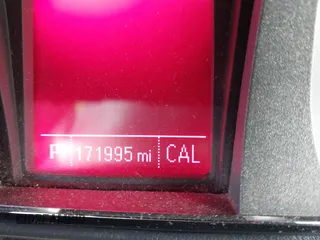 2015 GMC Terrain SLT with VIN 2GKFLTE34F6151904, listed as a IAAI auction lot 41141439 with 171,995 mi miles and . Bid and sale history available at DreamBid. Image 15.