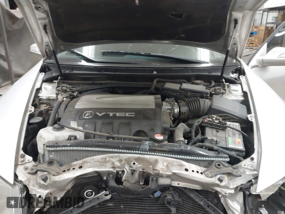 2006 Acura RL with VIN JH4KB16596C008101, listed as a IAAI auction lot 41939783 with Not provided miles and . Bid and sale history available at DreamBid. Image 10.