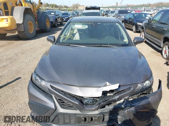 2023 Toyota Camry SE z VIN 4T1G11BK6PU096991, wystawiony jako IAAI lot #42062219 z przebiegiem 82 824 mil mil oraz . Historia ofert i sprzedaży dostępna na DreamBid. Obrazek 12.