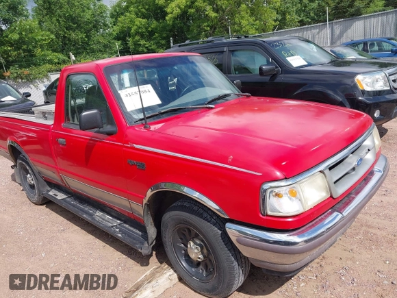 1996 Ford Ranger XL with VIN 1FTCR10AXTTA32264, listed as a IAAI auction lot 42557084 with 175,061 mi miles and . Bid and sale history available at DreamBid. Image 1.