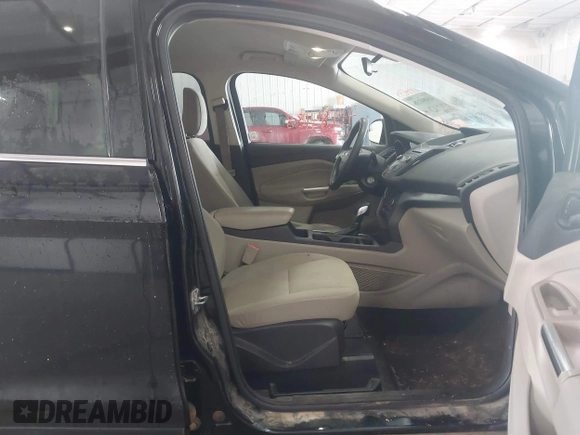 2018 Ford Escape SE with VIN 1FMCU0G99JUC89312, listed as a IAAI auction lot 41484138 with 149,739 mi miles. Bid and sale history available at carsss.com. Image 5.