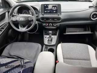 2022 Hyundai Kona SE with VIN KM8K2CAB4NU762134, listed as a Copart auction lot 43938845 with 45,684 mi miles and Salvage Title. Bid and sale history available at carsss.com. Image 8.