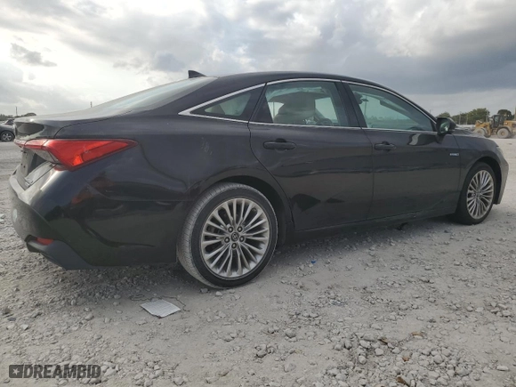 2019 Toyota Avalon Hybrid Limited with VIN 4T1B21FBXKU011323, listed as a Copart auction lot 47784845 with 26,347 mi miles and Salvage Title. Bid and sale history available at carsss.com. Image 3.