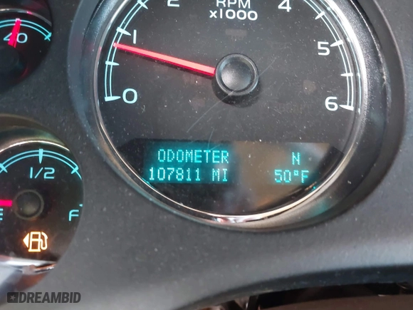 2013 Chevrolet Avalanche LT with VIN 3GNTKFE70DG297831, listed as a IAAI auction lot 41709367 with 107,811 mi miles. Bid and sale history available at carsss.com. Image 15.