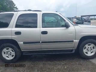 2004 Chevrolet Tahoe LT z VIN 1GNEC13Z74R233346, wystawiony jako IAAI lot #42095020 z przebiegiem 123 257 mil mil oraz . Historia ofert i sprzedaży dostępna na DreamBid. Obrazek 13.