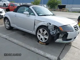2005 Audi TT z VIN TRUUT28N651006896, wystawiony jako IAAI lot #41723804 z przebiegiem 151 916 mil mil oraz . Historia ofert i sprzedaży dostępna na DreamBid. Obrazek 1.
