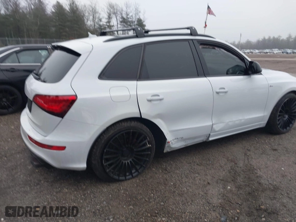 2016 Audi Q5 Premium Plus with VIN WA1D7AFP7GA151732, listed as a IAAI auction lot 41054067 with 129,499 mi miles. Bid and sale history available at carsss.com. Image 6.