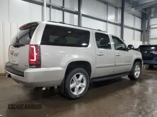 2008 Chevrolet Suburban Commercial with VIN 1GNFK16398J224604, listed as a Copart auction lot 79661914 with 197,033 mi miles and Salvage Title. Bid and sale history available at carsss.com. Image 3.