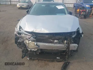 2018 Nissan Maxima SV z VIN 1N4AA6AP1JC366927, wystawiony jako IAAI lot #42394242 z przebiegiem 89 093 mil mil oraz . Historia ofert i sprzedaży dostępna na DreamBid. Obrazek 6.