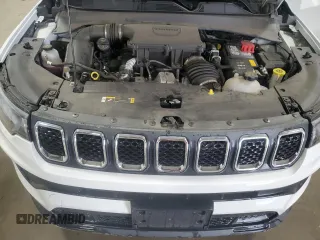 2023 Jeep Compass Latitude with VIN 3C4NJDBNXPT561788, listed as a Copart auction lot 53894225 with 34,253 mi miles and Clean Title. Bid and sale history available at DreamBid. Image 12.