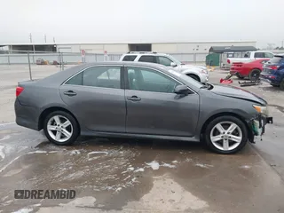 2014 Toyota Camry L with VIN 4T1BF1FK5EU304863, listed as a IAAI auction lot 41548606 with 145,201 mi miles. Bid and sale history available at carsss.com. Image 14.