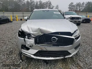 2019 Volvo XC60 Momentum with VIN LYV102DK1KB176721, listed as a Copart auction lot 81623244 with 72,640 mi miles and Salvage Title. Bid and sale history available at carsss.com. Image 5.