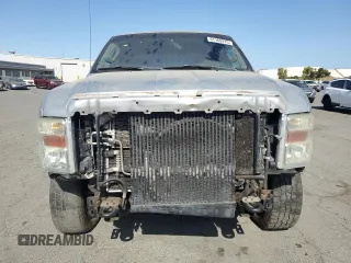 2008 Ford F-250 XL z VIN 1FTSW21R58EC75894, wystawiony jako Copart lot #61160975 z przebiegiem 189 193 mil mil oraz Szkoda całkowita • Salvage title. Historia ofert i sprzedaży dostępna na DreamBid. Obrazek 5.