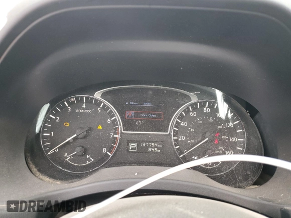 2014 Nissan Pathfinder SV with VIN 5N1AR2MM5EC641116, listed as a Copart auction lot 49459495 with 137,754 mi miles and Salvage Title. Bid and sale history available at carsss.com. Image 9.