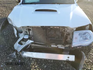 2005 Toyota Tacoma z VIN 5TEMU52N15Z050084, wystawiony jako Copart lot #89392445 z przebiegiem 158 752 mil mil oraz Szkoda całkowita • Salvage title. Historia ofert i sprzedaży dostępna na DreamBid. Obrazek 12.