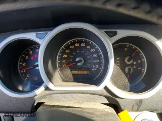 2004 Toyota 4Runner Limited with VIN JTEBU17R140040290, listed as a Copart auction lot 42771425 with 272,678 mi miles and Salvage Title. Bid and sale history available at carsss.com. Image 9.