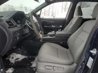 2025 Honda Passport EX-L z VIN 5FNYF8H55SB005439, wystawiony jako Copart lot #87375214 z przebiegiem 2575 mil mil oraz Szkody całkowita. Historia ofert i sprzedaży dostępna na DreamBid. Obrazek 7.