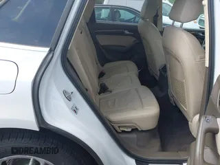 2017 Audi Q5 Premium Plus z VIN WA1L2AFP2HA033745, wystawiony jako IAAI lot #42277650 z przebiegiem 184 476 mil mil oraz . Historia ofert i sprzedaży dostępna na DreamBid. Obrazek 8.