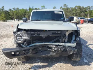 2024 Ford Bronco Black Diamond with VIN 1FMDE1BH6RLB16242, listed as a Copart auction lot 49966475 with 4,672 mi miles and Salvage title. Bid and sale history available at DreamBid. Image 5.