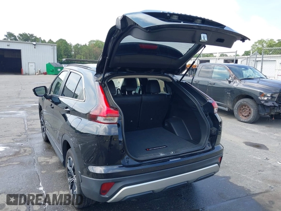 2022 Mitsubishi Eclipse Cross SE with VIN JA4ATWAA0NZ003015, listed as a IAAI auction lot 42612508 with 50,831 mi miles and . Bid and sale history available at DreamBid. Image 3.