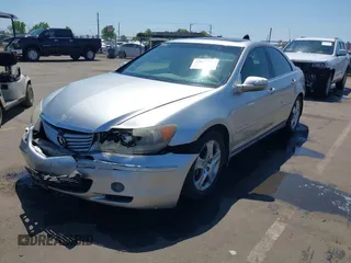2005 Acura RL with VIN JH4KB16545C016170, listed as a IAAI auction lot 42164148 with 267,166 mi miles and . Bid and sale history available at DreamBid. Image 17.