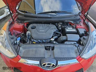 2015 Hyundai Veloster with VIN KMHTC6AD0FU238274, listed as a Copart auction lot 82464584 with 14,312 mi miles and Clean Title. Bid and sale history available at carsss.com. Image 7.