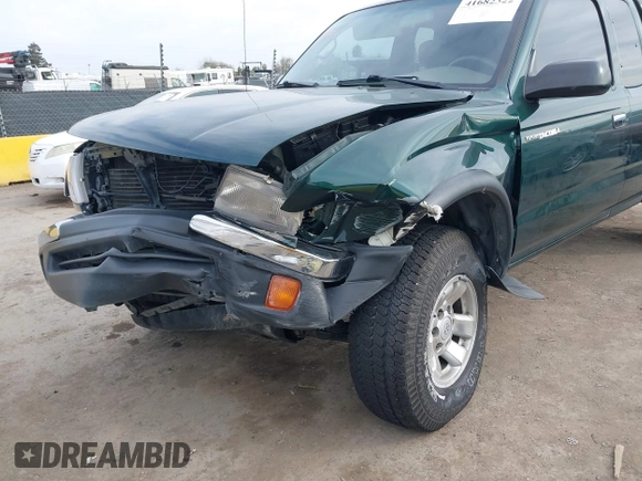 1999 Toyota Tacoma PreRunner with VIN 4TASN92N1XZ542569, listed as a IAAI auction lot 41682322 with 53,804 mi miles and . Bid and sale history available at DreamBid. Image 6.