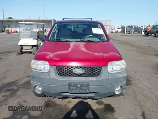 2006 Ford Escape XLT with VIN 1FMYU03106KB20126, listed as a IAAI auction lot 42565637 with 188,564 mi miles and . Bid and sale history available at DreamBid. Image 12.