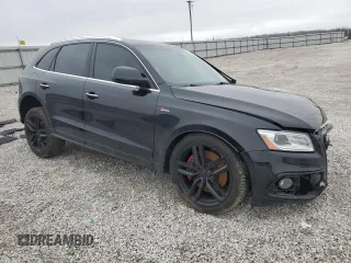 2017 Audi SQ5 Premium Plus with VIN WA1CCAFPXHA005026, listed as a Copart auction lot 43658455 with 83,642 mi miles and Salvage Title. Bid and sale history available at DreamBid. Image 4.