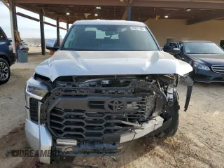 2022 Toyota Tundra 2WD SR5 with VIN 5TFLA5AB8NX015593, listed as a Copart auction lot 45857105 with 49,660 mi miles and Salvage Title. Bid and sale history available at carsss.com. Image 5.