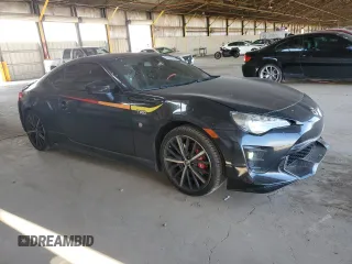 2019 Toyota 86 GT z VIN JF1ZNAE19K9701575, wystawiony jako Copart lot #55909595 z przebiegiem 45 739 mil mil oraz Szkoda całkowita • Salvage title. Historia ofert i sprzedaży dostępna na DreamBid. Obrazek 4.