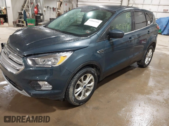2019 Ford Escape SE z VIN 1FMCU9GD2KUA31904, wystawiony jako IAAI lot #41843341 z przebiegiem 125 605 mil mil oraz . Historia ofert i sprzedaży dostępna na DreamBid. Obrazek 18.