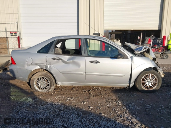 2007 Ford Focus S with VIN 1FAFP34N87W280244, listed as a IAAI auction lot 41432867 with Not Provided miles and . Bid and sale history available at carsss.com. Image 14.