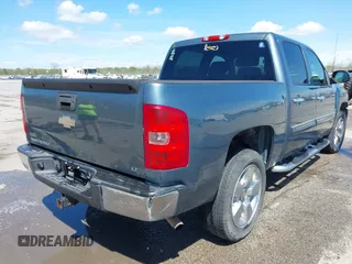 2011 Chevrolet Silverado 1500 LT with VIN 3GCPCSE01BG343814, listed as a IAAI auction lot 41849043 with 109,595 mi miles and . Bid and sale history available at DreamBid. Image 4.