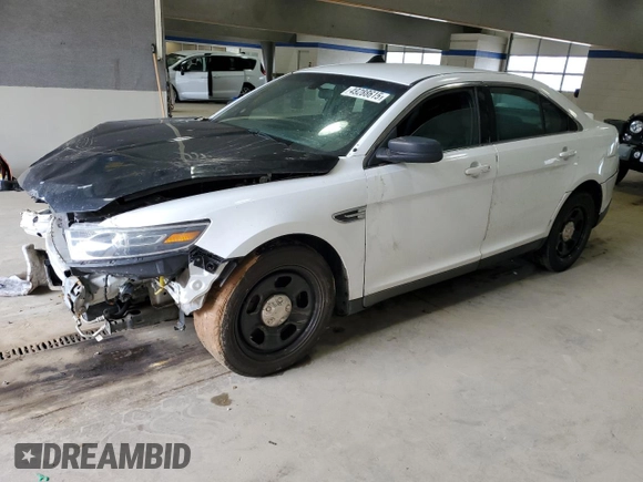 2019 Ford Police Interceptor z VIN 1FAHP2MK8KG108792, wystawiony jako Copart lot #49288615 z przebiegiem Nie podano mil oraz Szkoda całkowita • Salvage title. Historia ofert i sprzedaży dostępna na DreamBid. Obrazek 1.