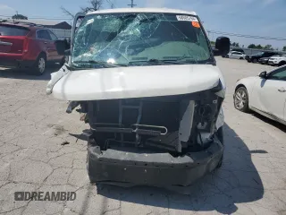 2013 GMC Savana z VIN 1GTW7FCB7D1180566, wystawiony jako Copart lot #68505764 z przebiegiem Nie podano mil oraz Szkody całkowita. Historia ofert i sprzedaży dostępna na DreamBid. Obrazek 5.