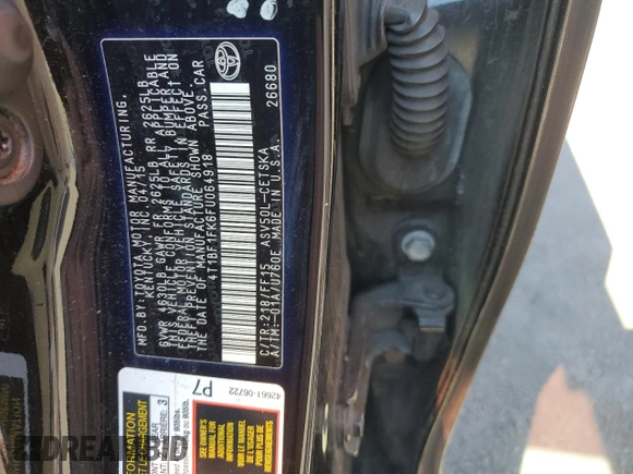 2015 Toyota Camry XLE with VIN 4T1BF1FK6FU064918, listed as a Copart auction lot 50892775 with 140,329 mi miles and Clean Title. Bid and sale history available at DreamBid. Image 12.