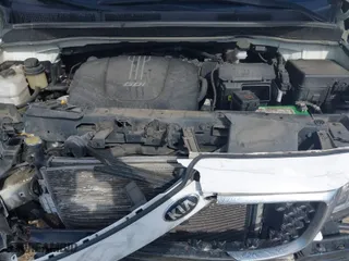 2017 Kia Sedona LX with VIN KNDMB5C14H6250167, listed as a IAAI auction lot 41645979 with 168,440 mi miles. Bid and sale history available at carsss.com. Image 10.