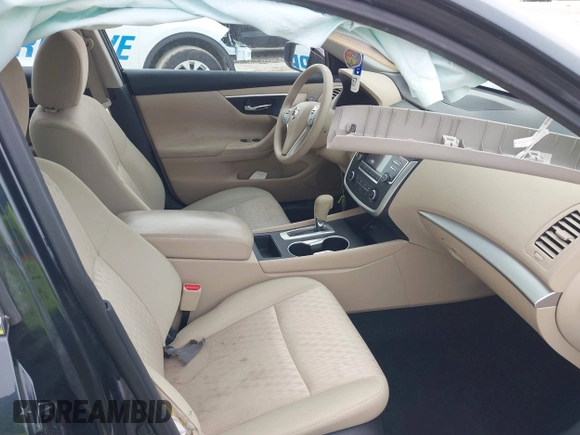 2016 Nissan Altima SV with VIN 1N4AL3AP7GC162862, listed as a IAAI auction lot 41616724 with 93,970 mi miles and . Bid and sale history available at DreamBid. Image 5.