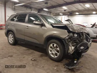 2013 Kia Sorento LX with VIN 5XYKT3A66DG381650, listed as a IAAI auction lot 42400630 with 182,333 mi miles and . Bid and sale history available at DreamBid. Image 1.