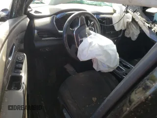 2020 Chevrolet Traverse LS z VIN 1GNERFKWXLJ120202, wystawiony jako Copart lot #54251905 z przebiegiem Nie podano mil oraz Nie do naprawy • Non repairable. Historia ofert i sprzedaży dostępna na DreamBid. Obrazek 8.
