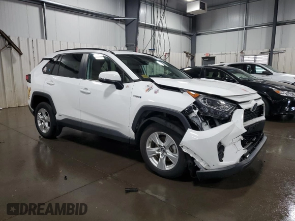 2019 Toyota RAV4 Hybrid XLE with VIN 2T3RWRFV1KW016526, listed as a Copart auction lot 61466435 with 64,255 mi miles and Salvage title. Bid and sale history available at DreamBid. Image 4.