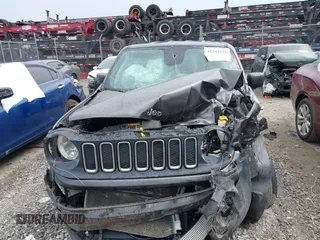 2018 Jeep Renegade Sport with VIN ZACCJAAB2JPG70452, listed as a IAAI auction lot 42203216 with 115,354 mi miles and . Bid and sale history available at DreamBid. Image 11.