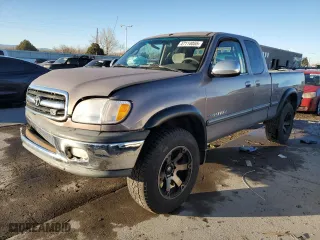 2002 Toyota Tundra SR5 with VIN 5TBRT34182S263008, listed as a Copart auction lot 47114055 with 293,526 mi miles and Salvage Title. Bid and sale history available at carsss.com. Image 1.