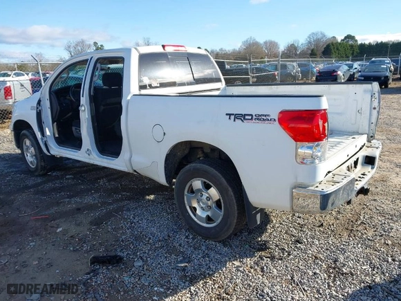 2007 Toyota Tundra SR5 with VIN 5TFRV54107X020677, listed as a IAAI auction lot 41732876 with 1 mi miles. Bid and sale history available at carsss.com. Image 3.