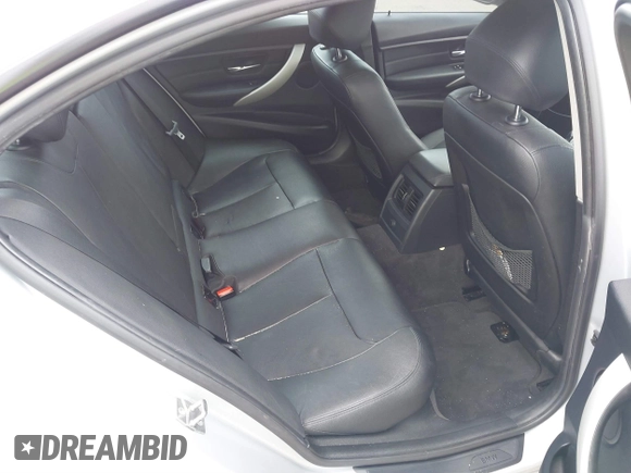 2013 BMW 3 Series 328i with VIN WBA3A5C58DF603194, listed as a IAAI auction lot 41831418 with 172,046 mi miles. Bid and sale history available at carsss.com. Image 8.