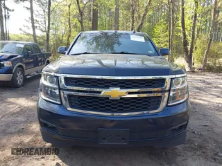2019 Chevrolet Suburban LT with VIN 1GNSKHKC5KR333566, listed as a IAAI auction lot 41996940 with 95,807 mi miles. Bid and sale history available at carsss.com. Image 13.