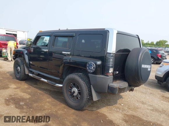 2006 Hummer H3 z VIN 5GTDN136X68192605, wystawiony jako IAAI lot #42409378 z przebiegiem 173 210 mil mil oraz . Historia ofert i sprzedaży dostępna na DreamBid. Obrazek 3.