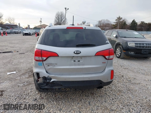 2015 Kia Sorento LX with VIN 5XYKTCA60FG639261, listed as a IAAI auction lot 41255907 with 133,665 mi miles and . Bid and sale history available at DreamBid. Image 16.