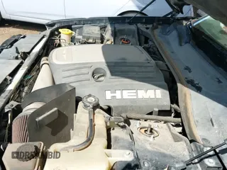 2007 Chrysler 300 C z VIN 2C3KA63H97H762537, wystawiony jako IAAI lot #43409340 z przebiegiem 182 915 mil mil oraz . Historia ofert i sprzedaży dostępna na DreamBid. Obrazek 20.